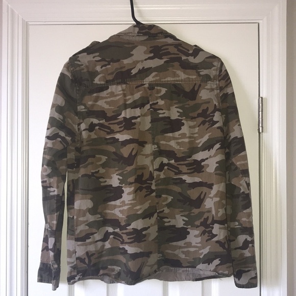 Iris Camouflage Long Sleeve 100% Cotton Button Up Collared Shirt Size Small - Picture 2 of 6